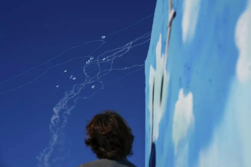 FT揭密:从丧礼监视 以色列如何渗透真主党一雪前耻