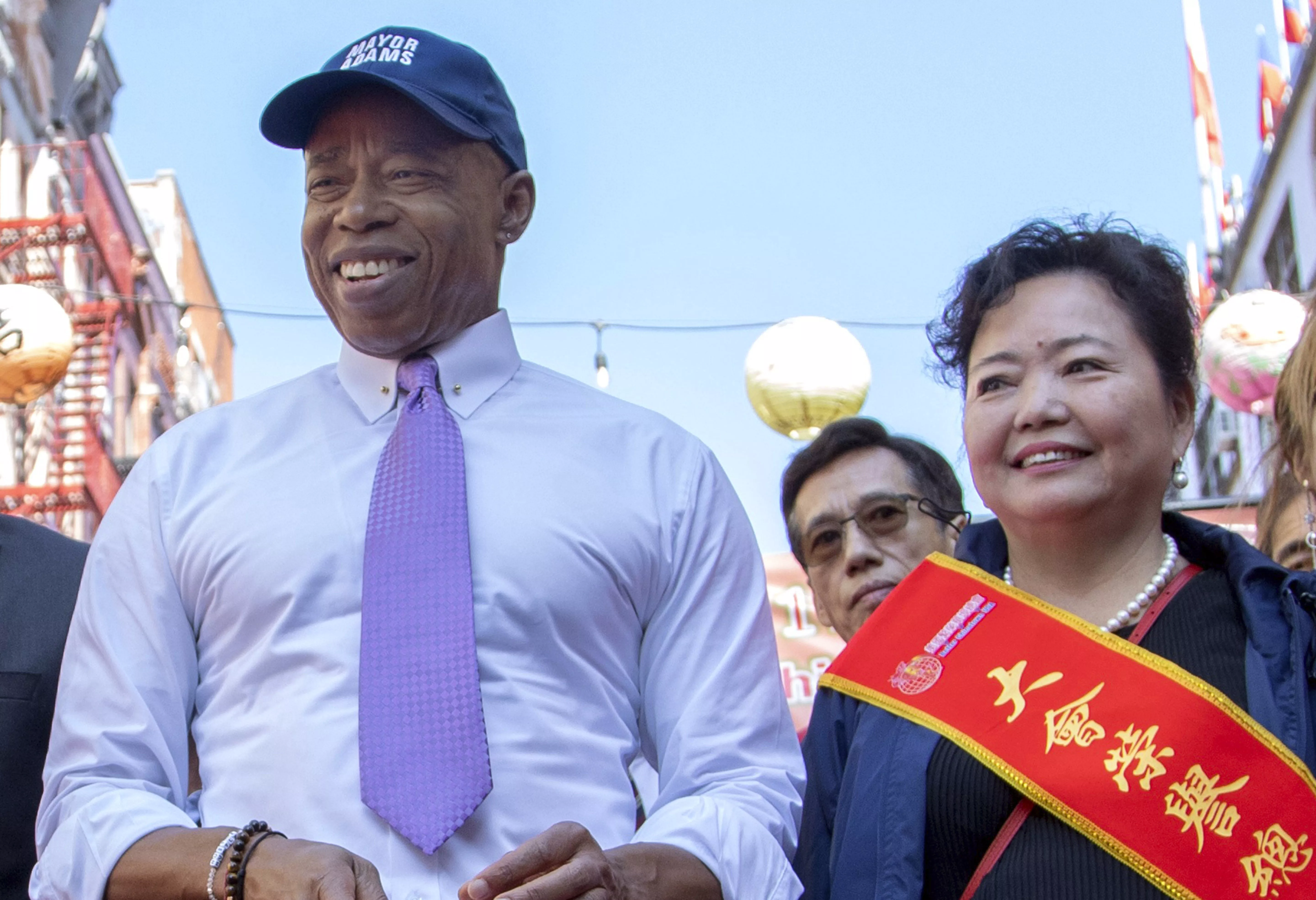 华裔幕僚郑祺蓉主导,阻纽约市长亚当斯接触台湾