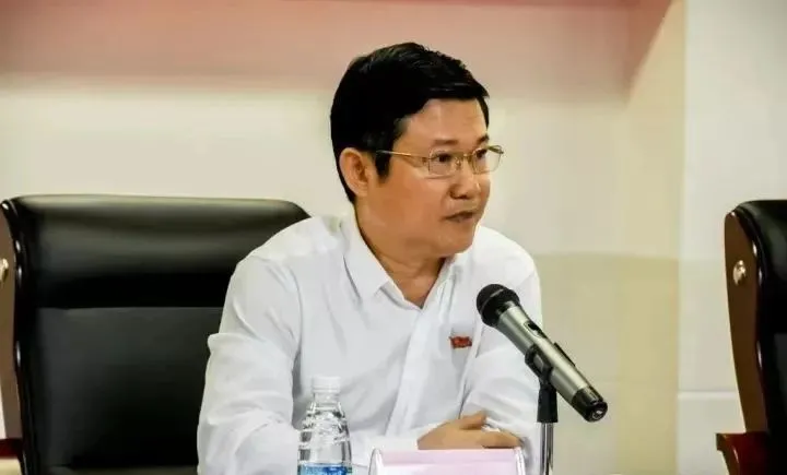 “好医生”受贿1600万,一个县医院院长的腐败样本