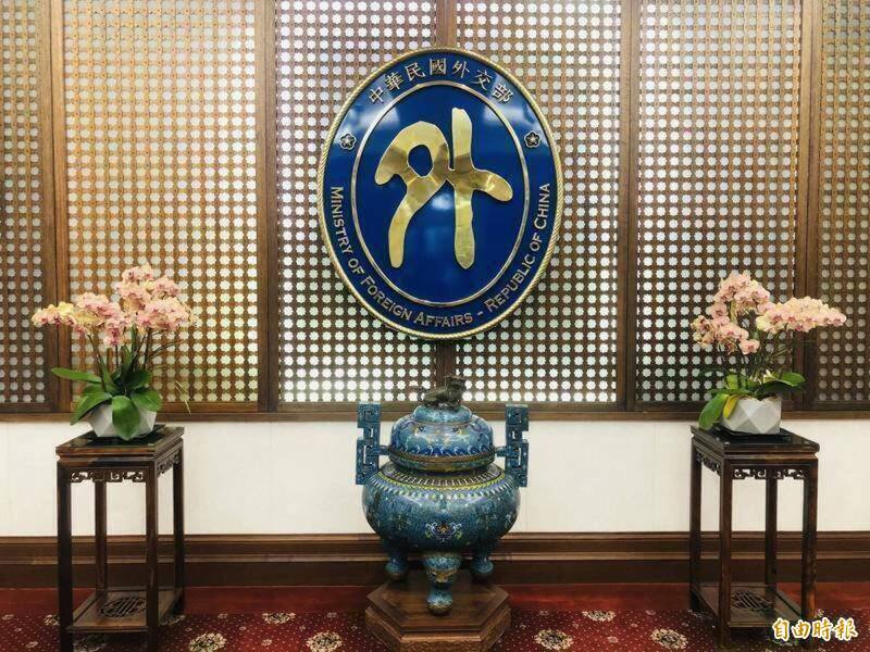 我驻蒙古国代表处双十酒会,竟遭蒙古政府以「鼠疫」为由取消,外交部长林佳龙要求驻处,致函蒙古国外交部表达抗议。(资料照) 我驻蒙古国代表处双十酒会,竟遭蒙古政府以「鼠疫」为由取消,外交部长林佳龙要求驻处,致函蒙古国外交部表达抗议。(资料照)