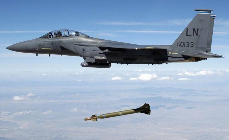 以哈冲突至今,美国已向以色列运送多种弹药,包括「碉堡克星」(Bunker buster)钻地炸弹。(路透社档案照) 以哈冲突至今,美国已向以色列运送多种弹药,包括「碉堡克星」(Bunker buster)钻地炸弹。(路透社档案照)