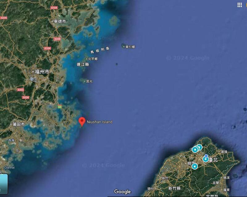 中国福建省宁德海域21日下午发生船只碰撞事故,4人失联。失事海域邻近我马祖列岛,目前仍在搜救中;另,中方今天上午在马祖南方的平潭县牛山岛海域实弹演习。(图撷自微博) 中国福建省宁德海域21日下午发生船只碰撞事故,4人失联。失事海域邻近我马祖列岛,目前仍在搜救中;另,中方今天上午在马祖南方的平潭县牛山岛海域实弹演习。(图撷自微博)