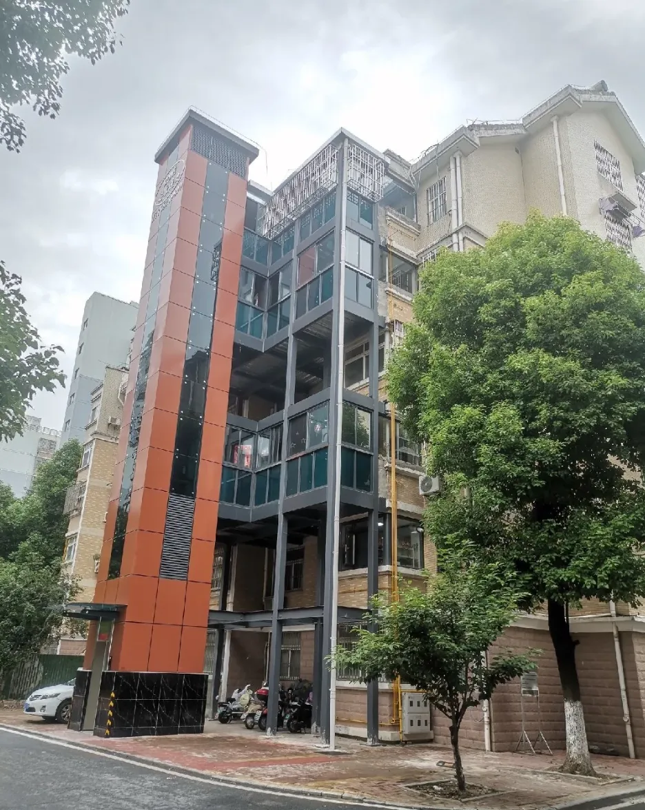 “加装电梯”的老小区业主 为何现在大喊后悔