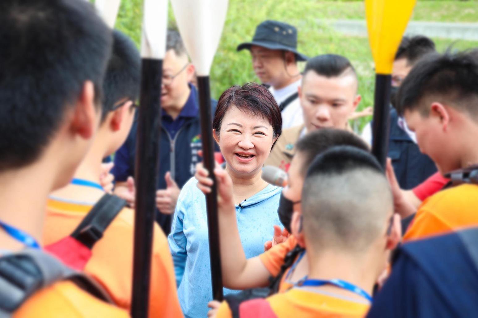 台中市长卢秀燕近来因地方补助款遭砍议题请命中央。 （图取自卢秀燕脸书）