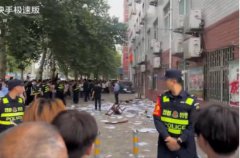 河南中学生跳楼亡 校方冷漠 学生群起抗议