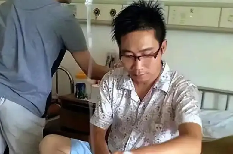 拒北大，复读8年上清华的“高考疯子”如今怎样