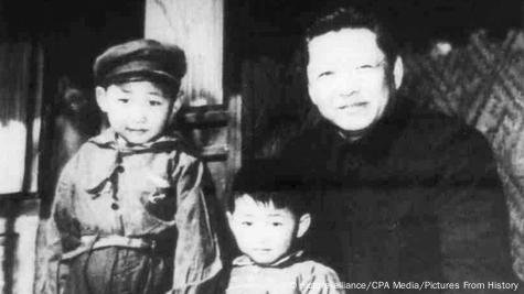 何晓清谈六四：“这怎么不是血呢？”