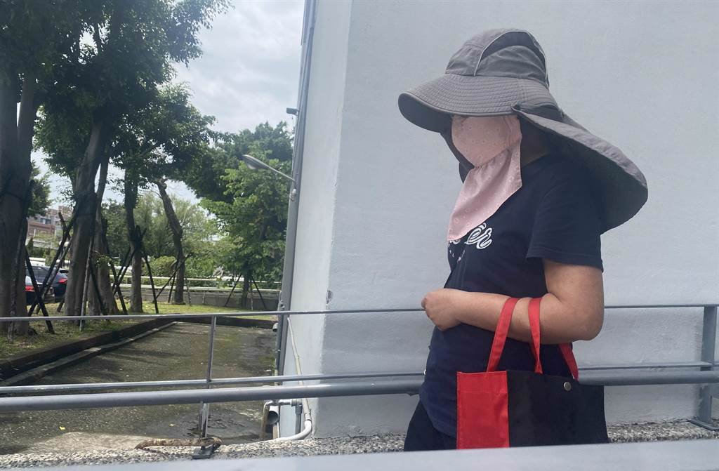 赖姓高中生的大陆籍母亲，最终能否领取亡儿5亿台币遗产成为焦点。中时