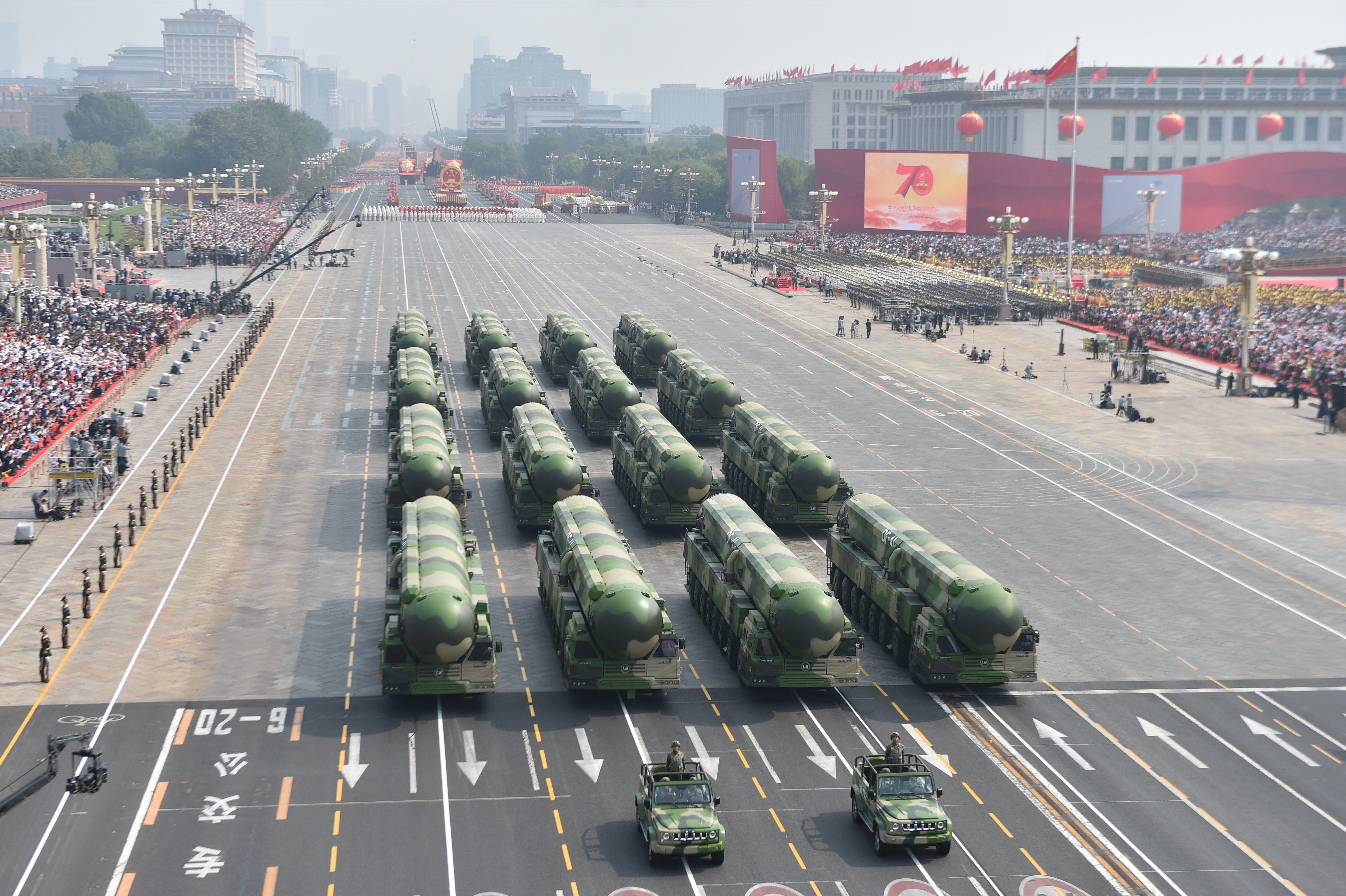 9月3日中国大阅兵：盘点九天无人机、机械狼等新型战力