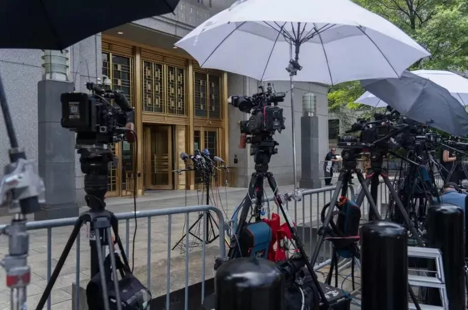 吹牛老爹判了 震动欧美圈 最重罪行全躲了 刑期仅…
