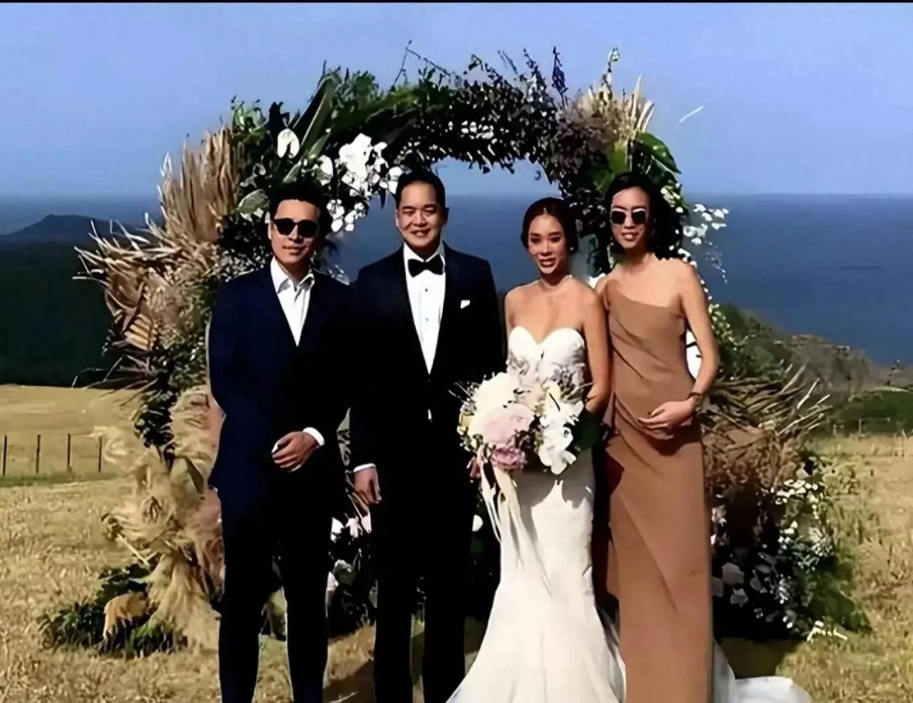 郭晶晶在小叔子婚礼上忙前忙后，难怪能在霍家立足