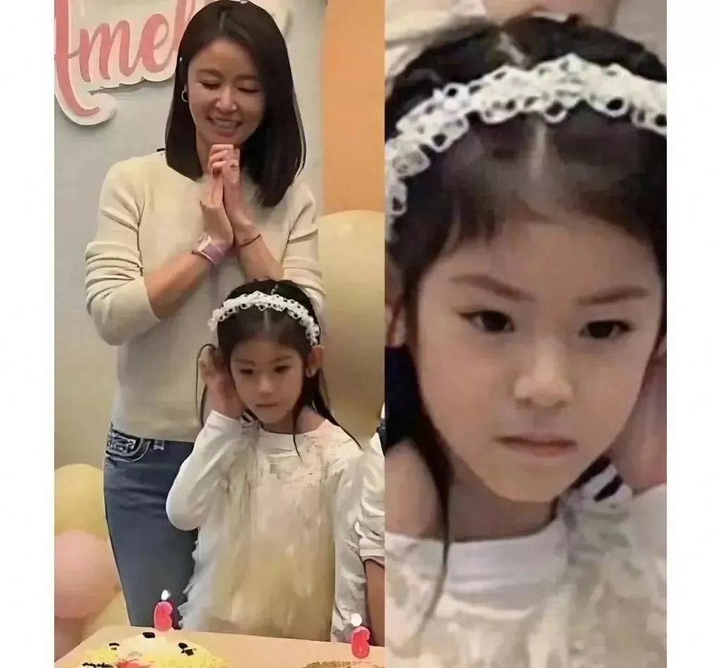 林心如全家福曝光，7岁女儿脸型像妈五官像爸