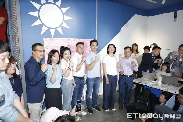 台湾大罢免全数未过,美学者:政治对立恐削弱国安