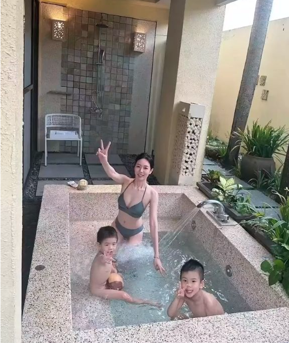 疑似释永信老婆孩子曝光：肤白貌美，身材火爆…