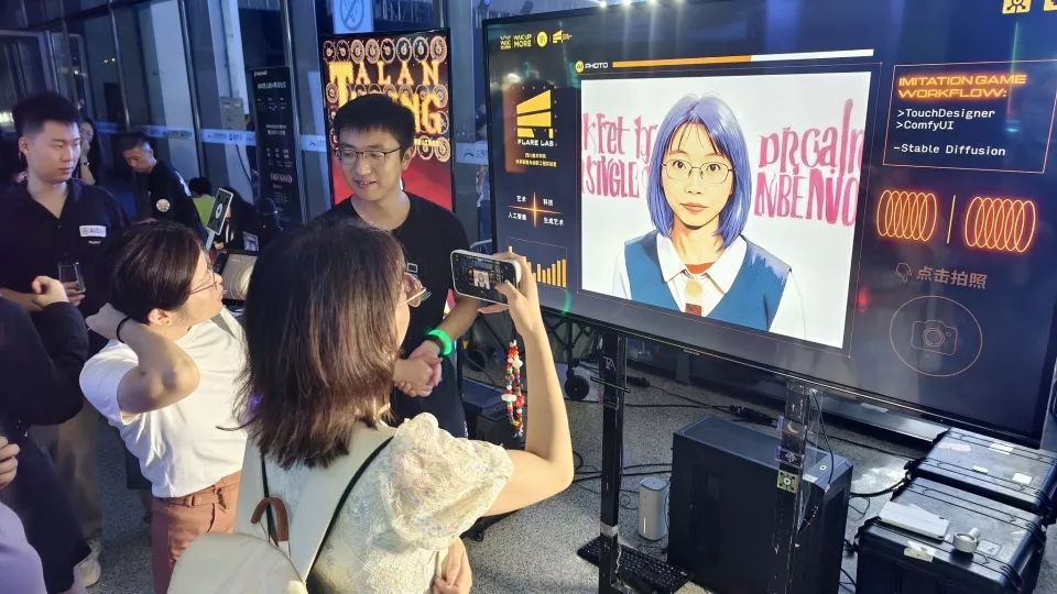 AI人才缺口背后:名校生抢百万年薪,“双非”投简历无门
