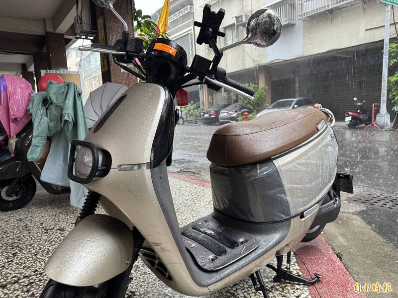 台中市近年发生多起电动车火灾事件,其中电动自行车与微型电动二轮车占多数。(记者苏金凤摄) 台中市近年发生多起电动车火灾事件,其中电动自行车与微型电动二轮车占多数。(记者苏金凤摄)