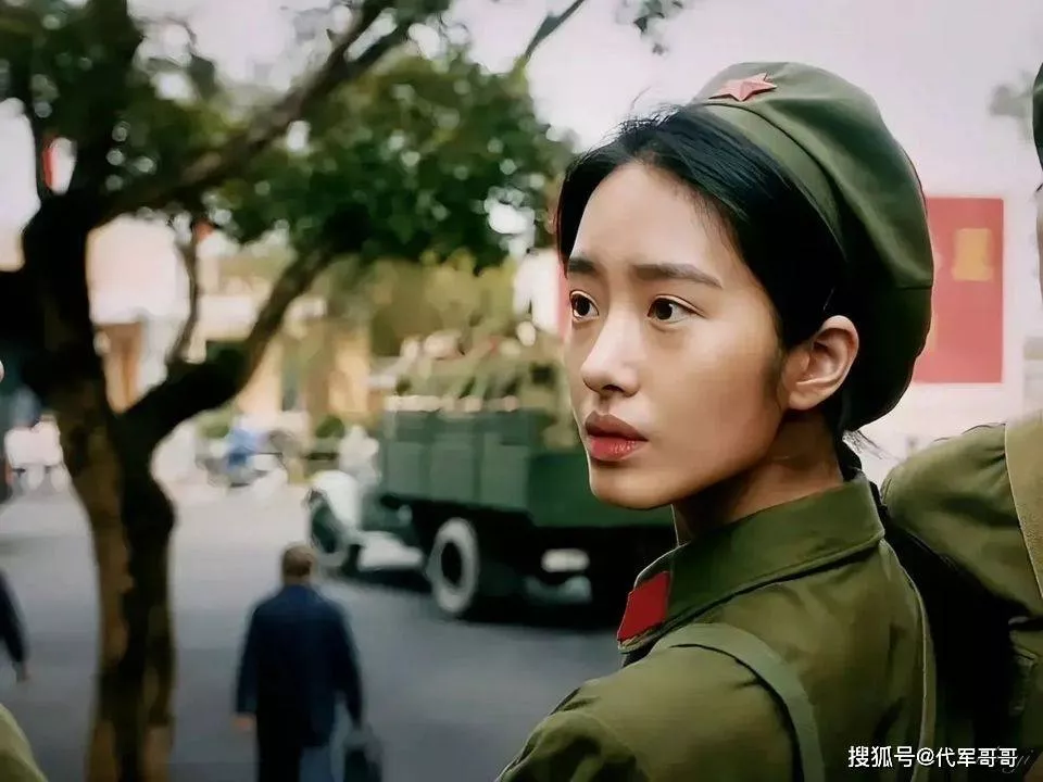 杨采钰给蚊香太子爷生娃，却连婆家大门都进不去？