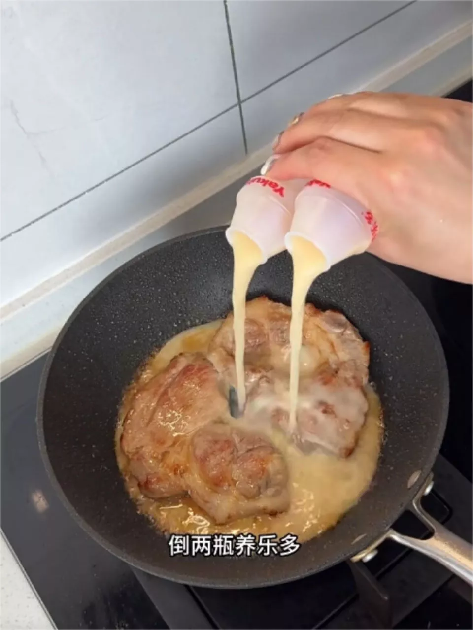 “邪修”火了，为什么年轻人越搞抽象越快乐？