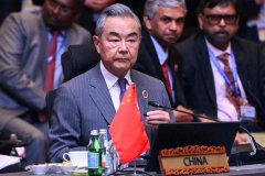 王毅再访印度 力邀莫迪参加北京9.3阅兵