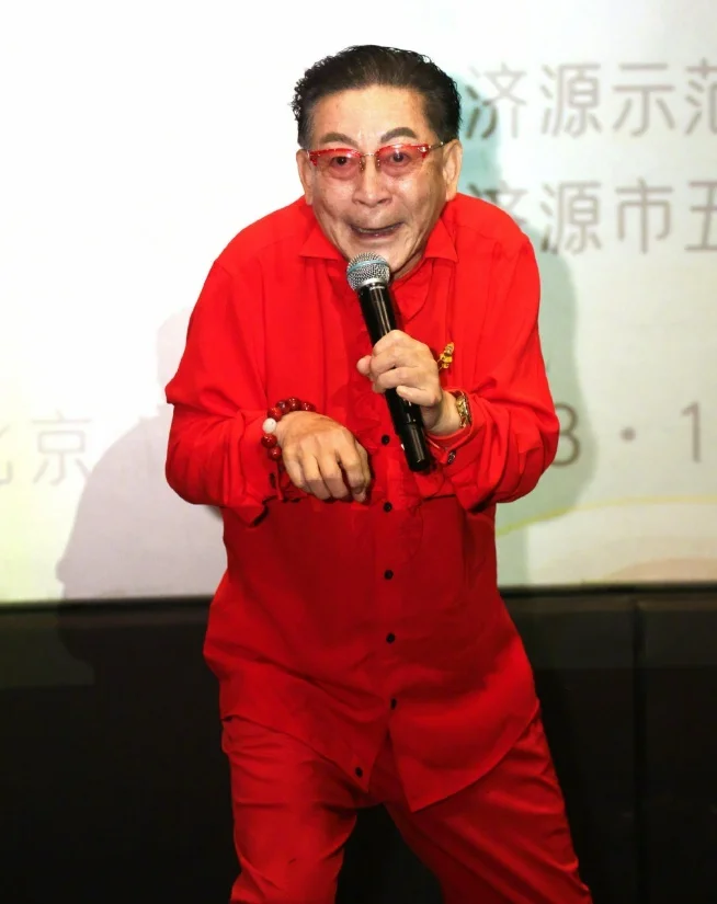 六小龄童回应“孙悟空林黛玉CP”:挺有意思,如果两人谈婚论嫁生孩子,就不合适