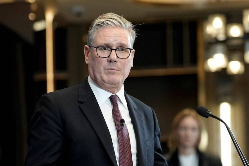 英国首相施凯尔正面临其阁员施压,要求他重新评估对中国的政策,并在疑似中国间谍案审判破局后,采取更强硬的立场。(法新社档案照) 英国首相施凯尔正面临其阁员施压,要求他重新评估对中国的政策,并在疑似中国间谍案审判破局后,采取更强硬的立场。(法新社档案照)