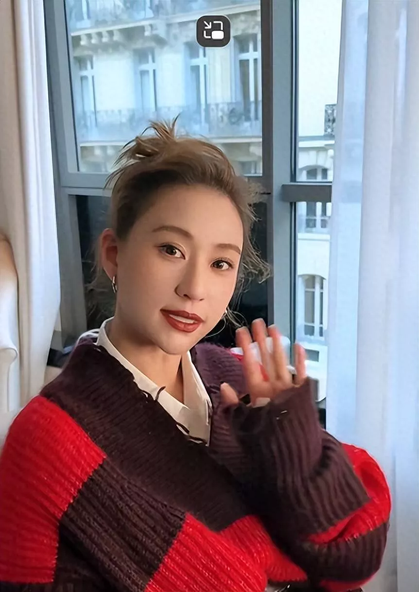 被骂“恋爱脑”3年后，何超莲打脸了多少网友！