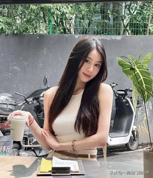 范志毅的英籍女儿：身材傲人 与国足球员订婚