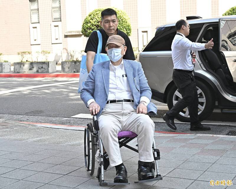 台北地院审理京华城等弊案,威京集团主席沈庆京14日出庭。(记者涂建荣摄) 台北地院审理京华城等弊案,威京集团主席沈庆京14日出庭。(记者涂建荣摄)