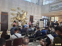 澎检法拍会涌入大批民众「捡漏」 竞买激烈竟超过市价
