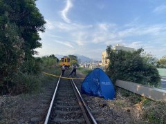 17岁失踪少年倒卧轨道旁死亡！台铁内湾支线列车一度停驶