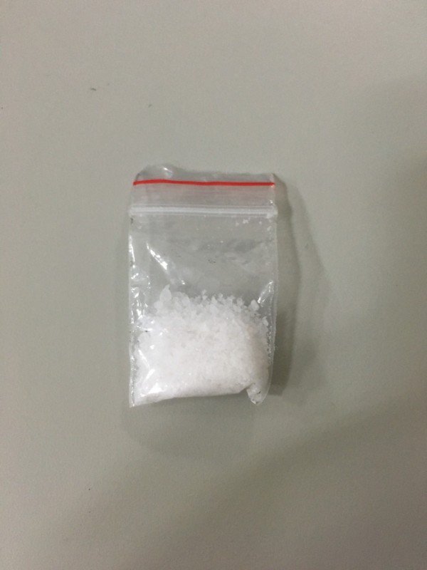 警方查获的K他命。(记者徐圣伦翻摄)
警方查获的K他命。(记者徐圣伦翻摄)