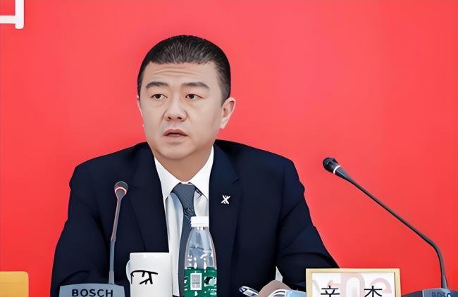 董事长失联  总裁被抓  连续暴雷  它会崩盘吗
