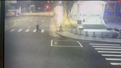 变态大叔在捷运站喷「白色液体」  女高中生一摸误以为是优格