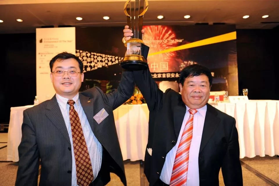 曹德旺卸任后交棒长子，他又要办一所高中