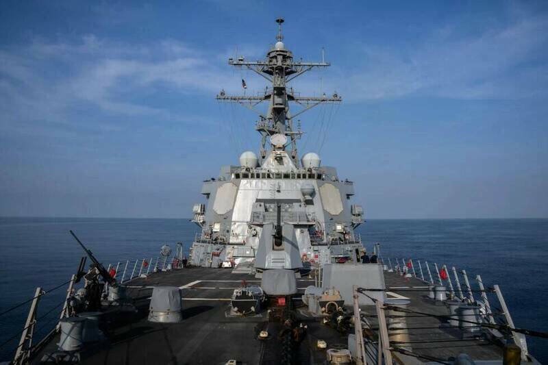 美国海军神盾级驱逐舰格雷夫利号(USS Gravely)舰,是美国在委内瑞拉外海部署的3艘驱逐舰之一。(美联社资料照) 美国海军神盾级驱逐舰格雷夫利号(USS Gravely)舰,是美国在委内瑞拉外海部署的3艘驱逐舰之一。(美联社资料照)