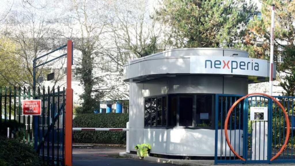 2022年11月，英国威尔士纽波特，安世半导体旗下微芯片生产商Newport Wafer Fab工厂正门一景。