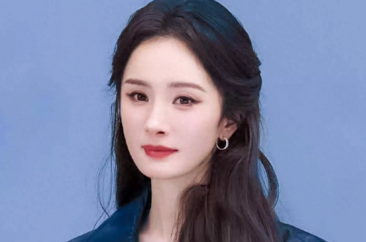 杨幂、赵丽颖、热依扎的近照，戳穿了娱乐圈"越瘦越美"的遮羞布