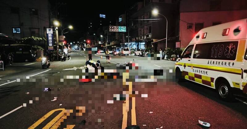 台18线阿里山公路死亡车祸,现场怵目惊心。(中埔警分局提供) 台18线阿里山公路死亡车祸,现场怵目惊心。(中埔警分局提供)