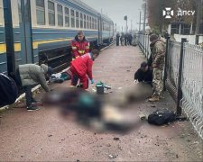 男子引爆自杀炸弹!乌克兰一处火车站酿4死12伤