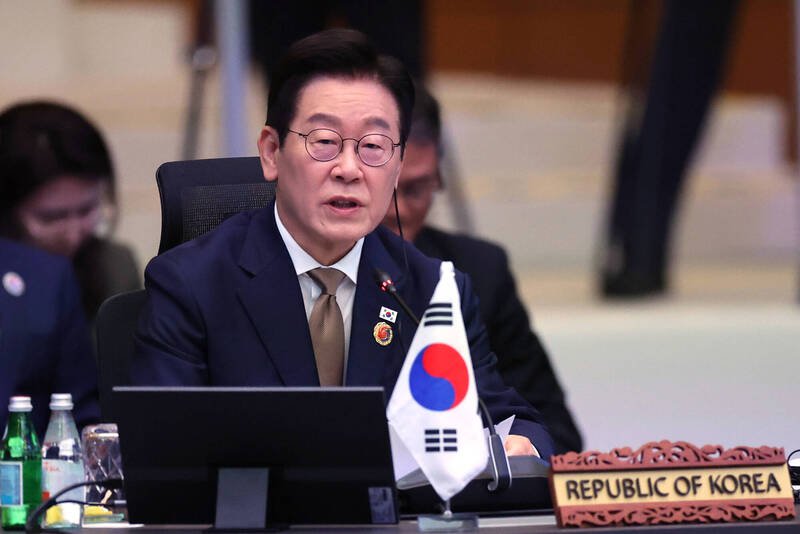 南韩总统李在明将于APEC峰会期间接待美国总统川普、中国国家主席习近平等领袖。(美联社) 南韩总统李在明将于APEC峰会期间接待美国总统川普、中国国家主席习近平等领袖。(美联社)