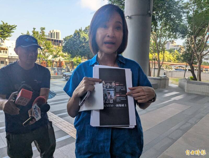 国民党立委柯志恩赴雄检说明，撇清自己与遭羁押的地主石丽君关系。（记者黄佳琳摄）