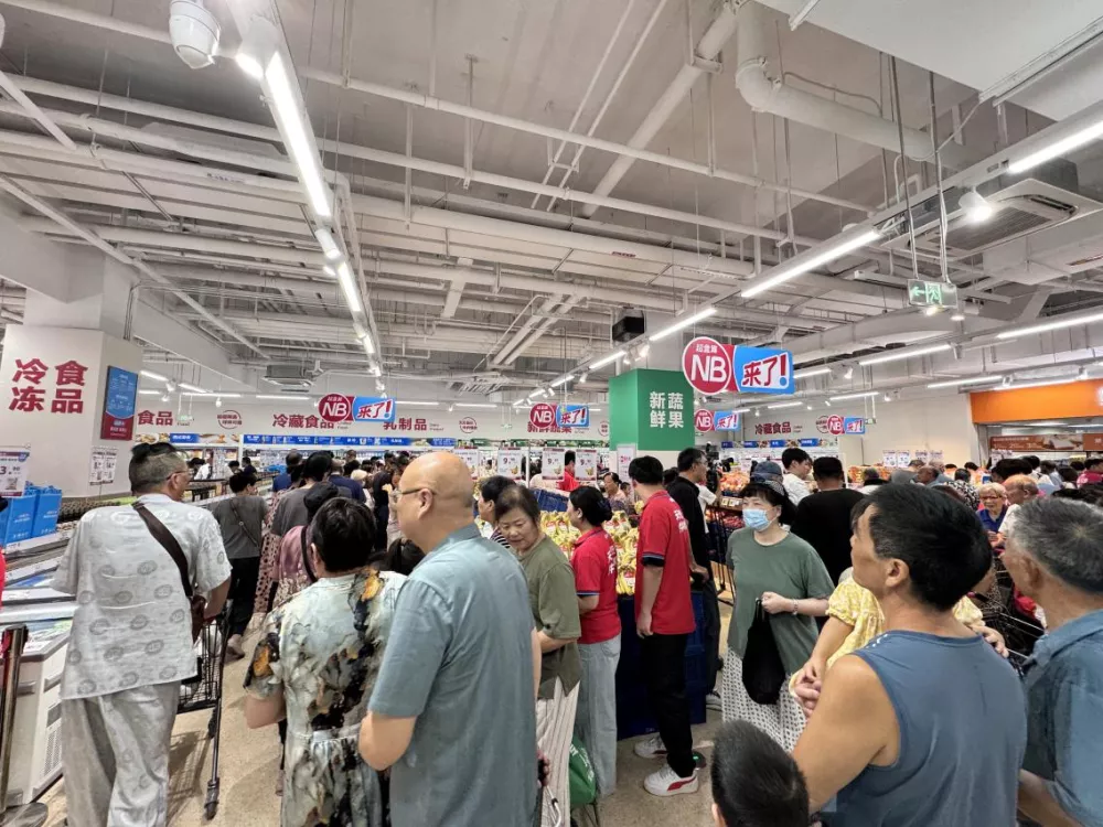 阿里美团京东，从外卖缠斗至社区超市