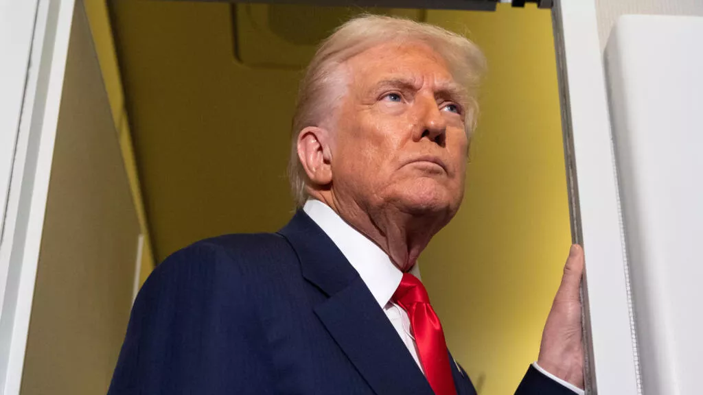 特朗普下令重启核武试验 世界或重陷“核时代”阴影