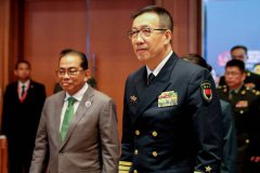 中美防长峰会 董军强调增进双方互信消除不确定性