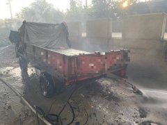 苗栗高铁高架桥下露天烧杂草 波及农用车