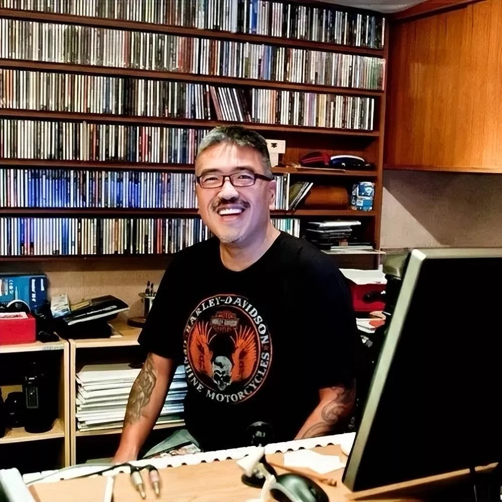 音乐人屠颖跑步摔倒抢救无效，齐豫紧急取消演唱会