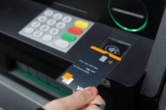 34名员工薪资误入帐!俄工人遭公司提告却不还原因曝