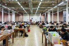 中国就业情势严峻!大学「高中化」趋势加剧 学生被逼到轻生