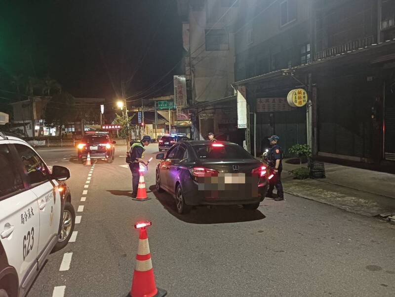 大溪警方10月扩大酒驾执法，竟有8起累犯需公布姓名照片。（警方提供）