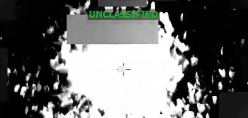 美国国防部长赫格塞斯6日表示，美军在加勒比海击沉1艘涉嫌贩毒船只，造成3人死亡。（撷自X@SecWar）